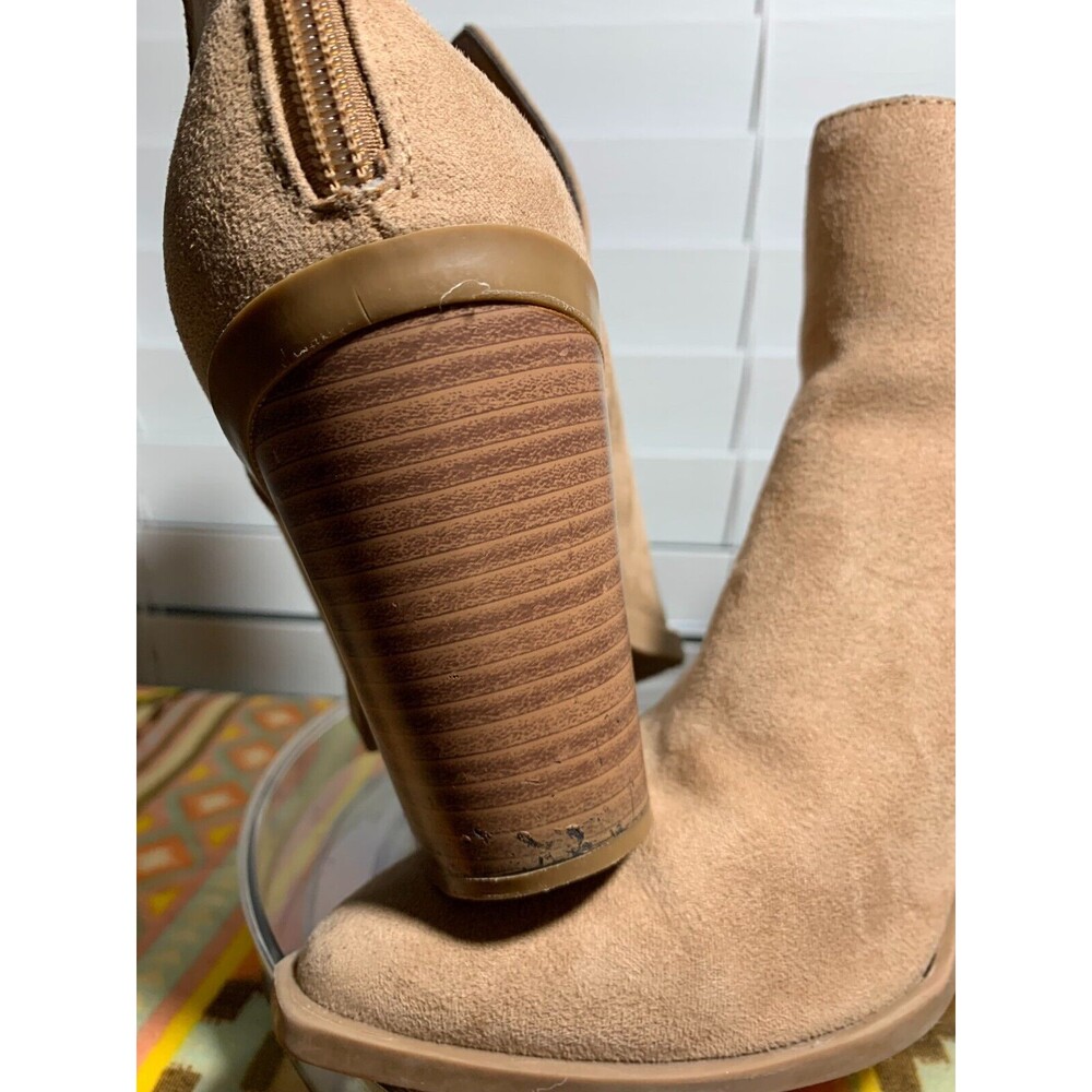 Women's Bamboo 8 Faux Suede Faux Wood Block Heeled Ankle Boot Zipper Back - Picture 11 of 13